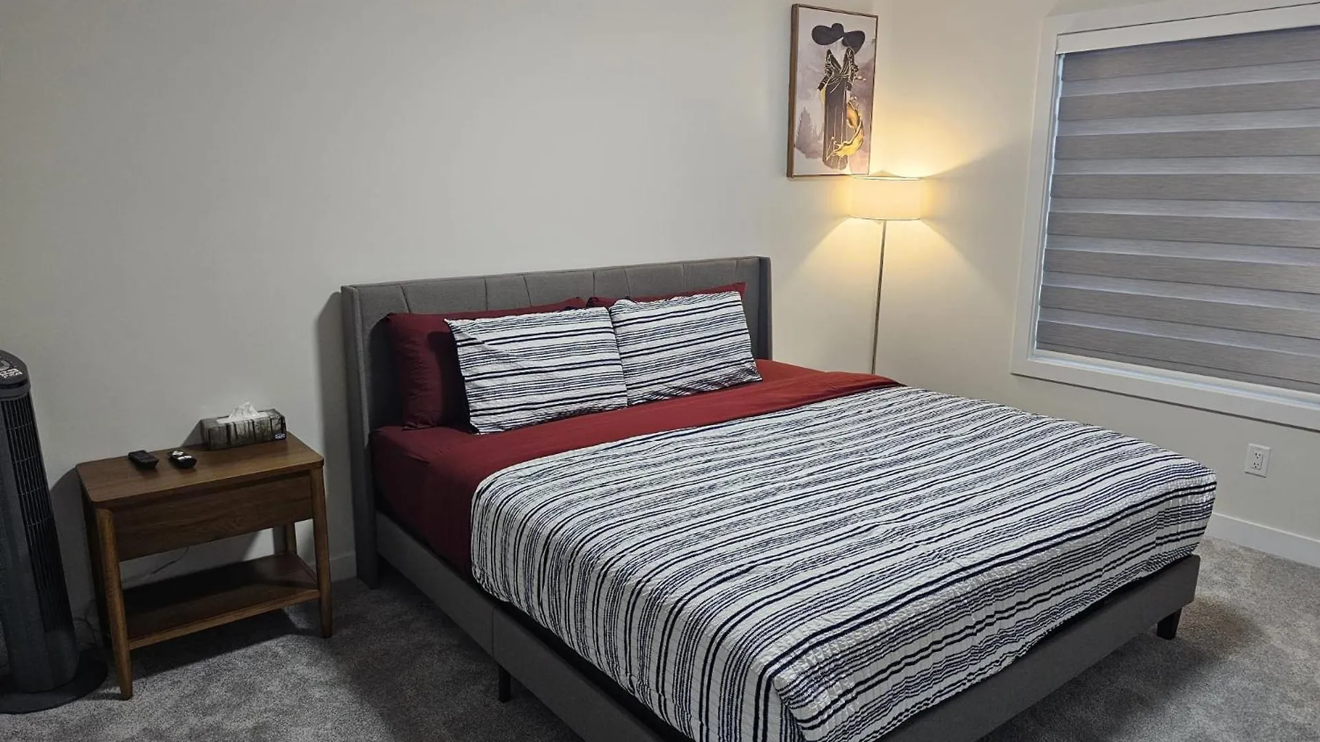 Hébergement de vacances Sleek Home In Trendy Community At Sw, Edmonton