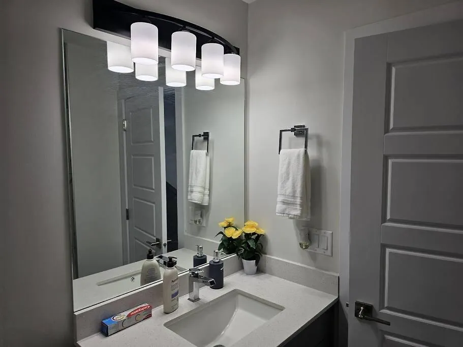 Sleek Home In Trendy Community At Sw, Edmonton 0*,  Canada