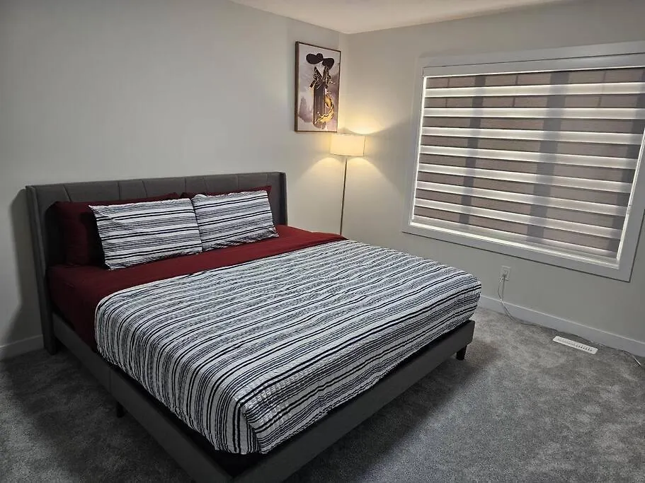 Sleek Home In Trendy Community At Sw, Edmonton